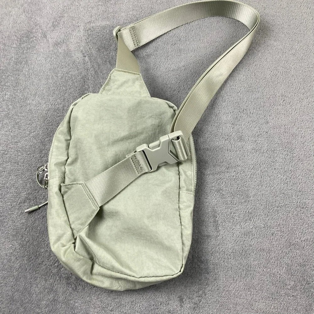 Nike Women Sling Crossbody Bag Sage Green Sportswear Utility